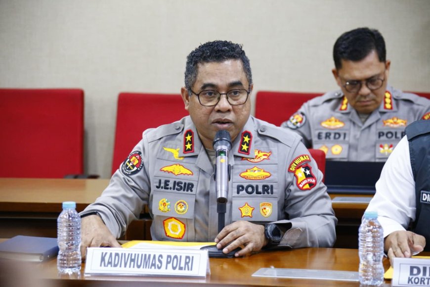 Polri Lakukan Langkah Awal Mitigasi Dampak Abu Vulkanik Anak Krakatau, Masyarakat Diimbau Tetap Tenang